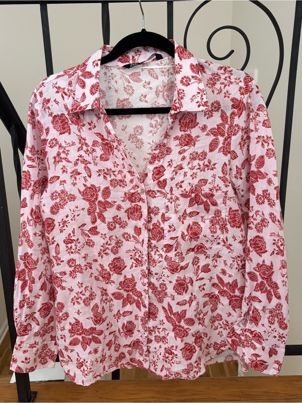 Zara White Button-Down Shirt with Red Floral Print
